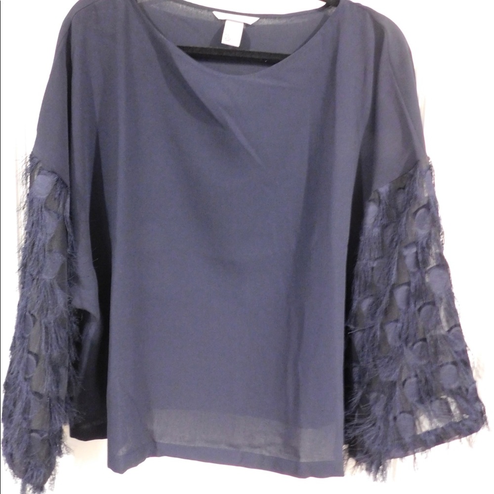 Blouse with fringe sleeves